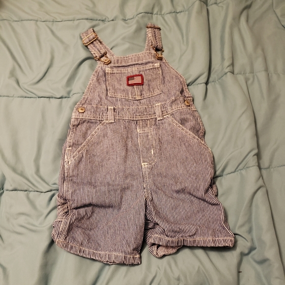 Boys overall shorts - Picture 1 of 2